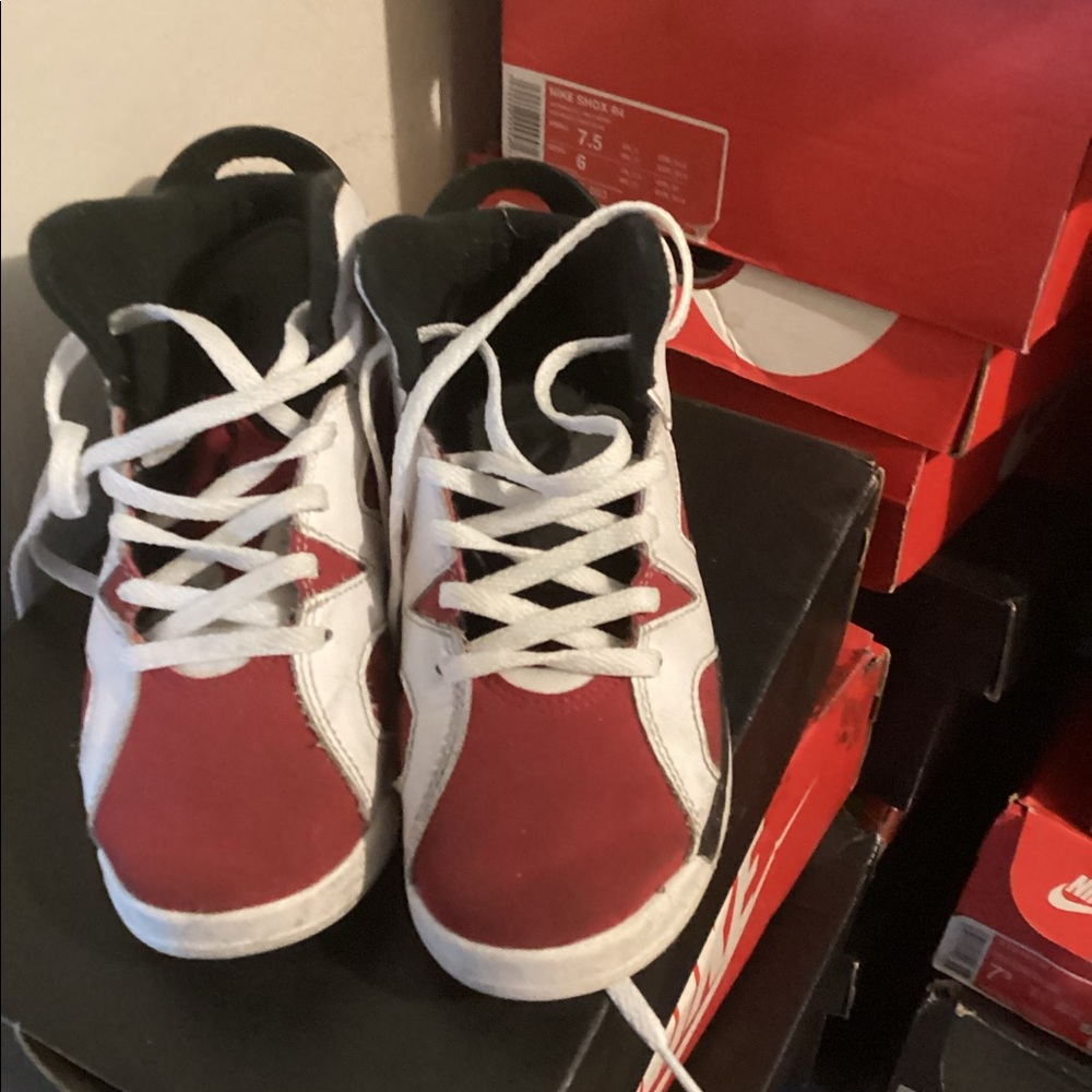 Jordan 6 Carmines